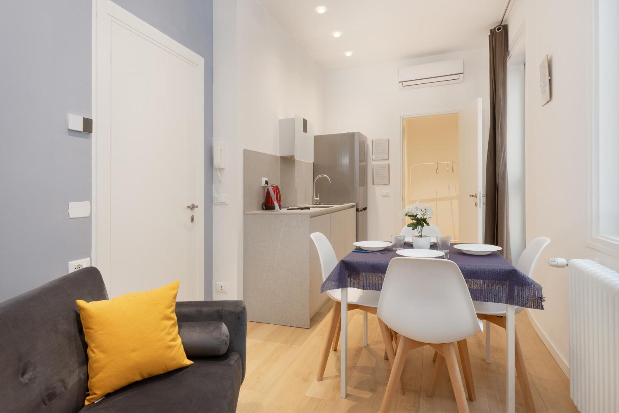 Snapstay Luxury Apartments In Centro A Трієст Екстер'єр фото
