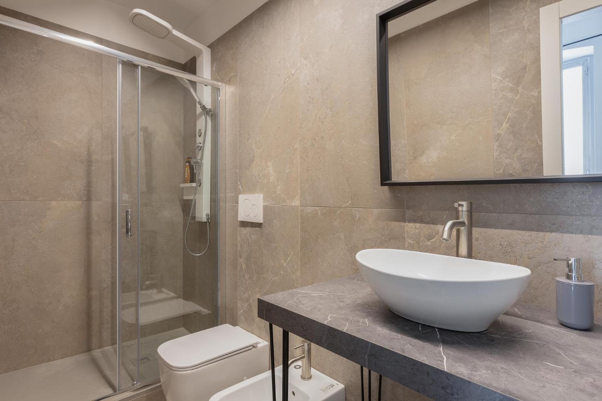 Snapstay Luxury Apartments In Centro A Трієст Екстер'єр фото